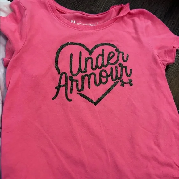 Bundle of kids size 5/5t shirts - Picture 4 of 7